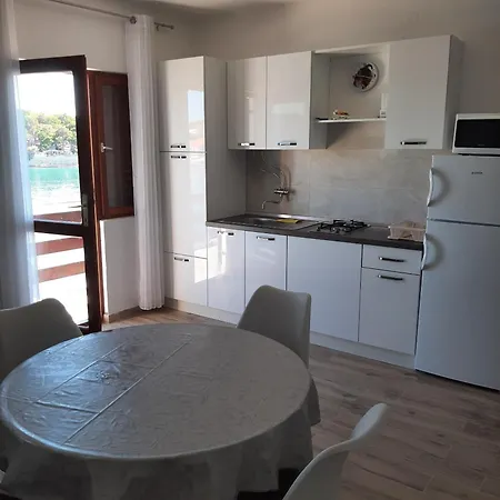 Apartman By The Sea Kukljica, Ugljan - 8260